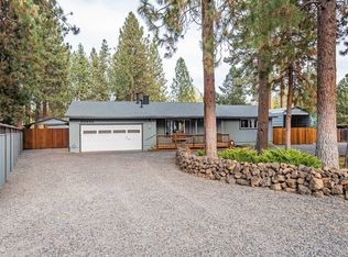 60850 Ruby Pl, Bend, OR 97702