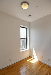 Rented by Farside Realty LLC