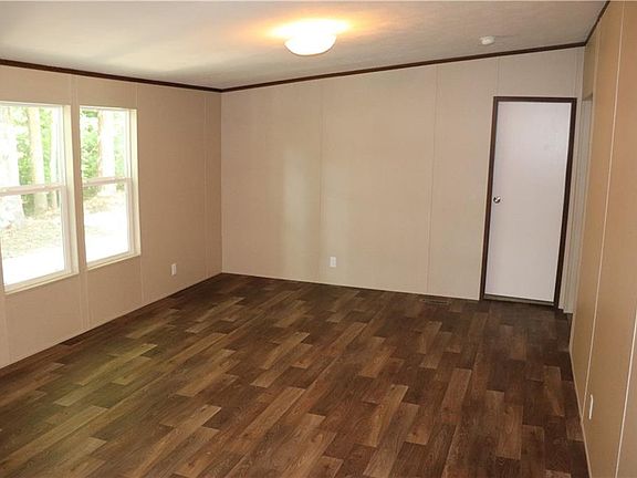 4th image of 1517 High Sierra Dr