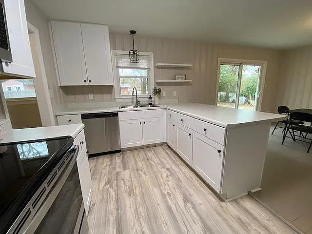 2033 Mango Cir — Photo 5