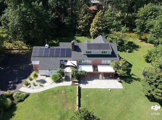 116 Sunbright Rd, Watchung, NJ 07069