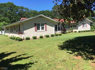 529 Chandler St, Hartwell, GA 30643