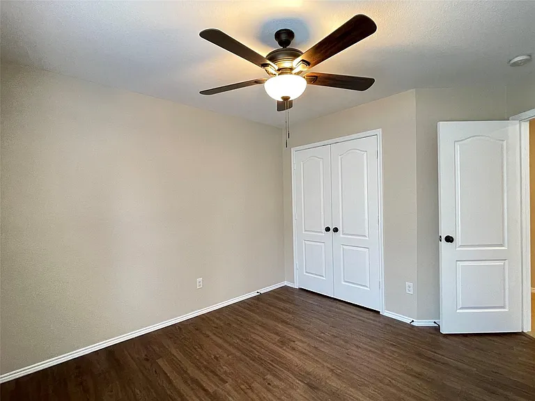 5921 Snow Creek Dr — Photo 18
