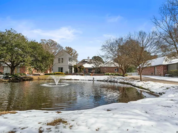 17755 Crossing Blvd, Baton Rouge, LA 70810