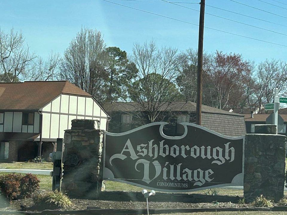 1st image of 1810 Ashborough Rd SE