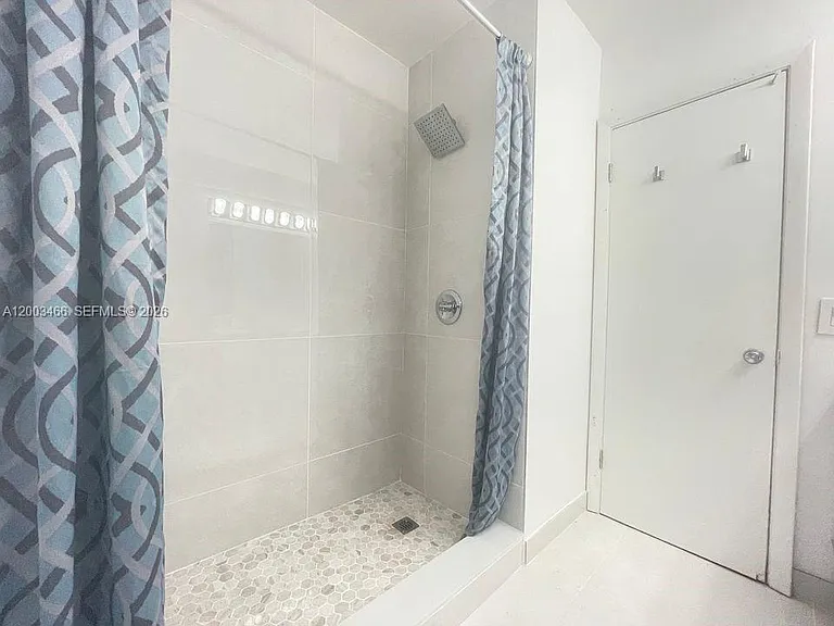 1556 San Benito Ave — Photo 18
