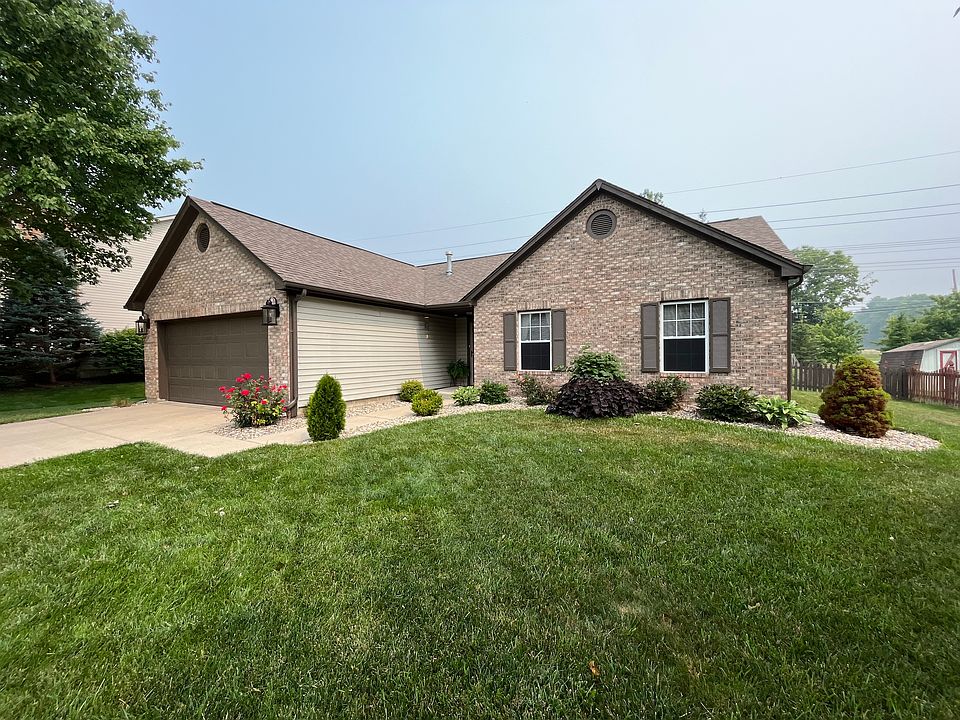 1250 Burr Oak Cir, Greenwood, IN 46143 | Zillow