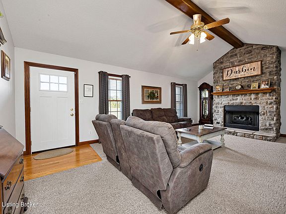 5th image of 260 Durbin Ln