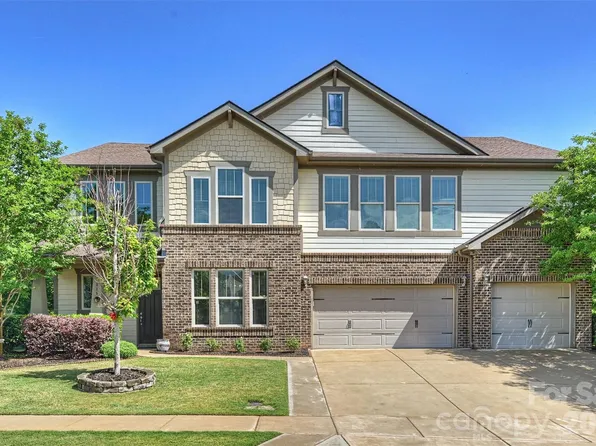 819 Tyne Dr, Fort Mill, SC 29715