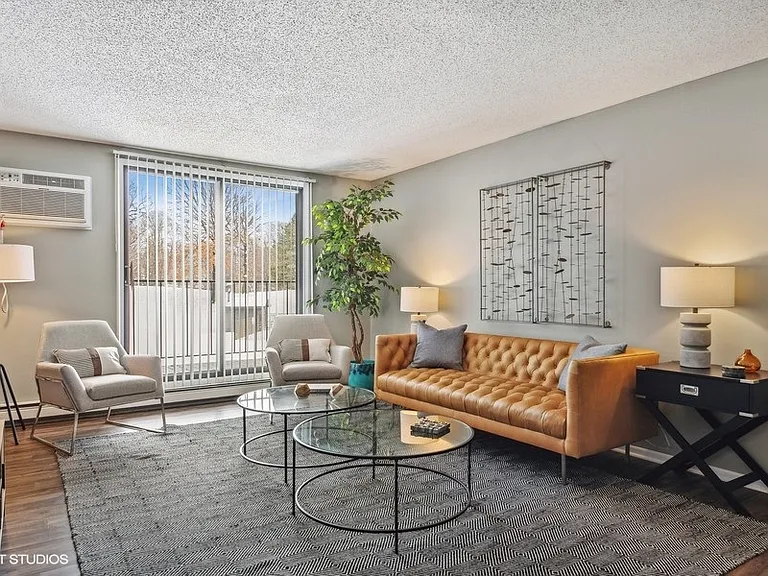 Reserve Eden Prairie — Photo 14