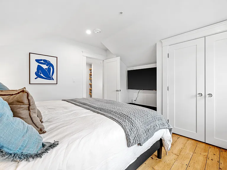 30 E Main St #1 — Photo 11