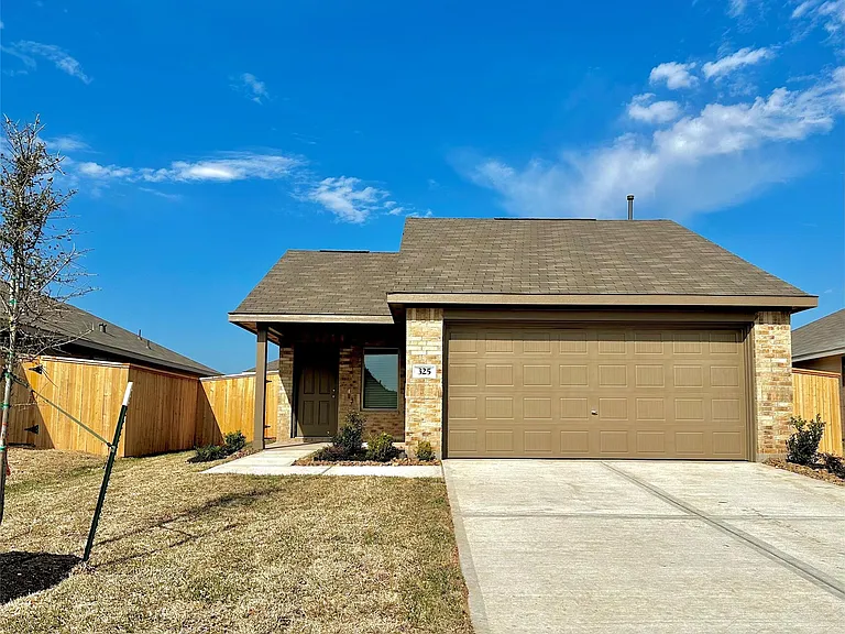 325 Birch Blossom Path — Photo 1