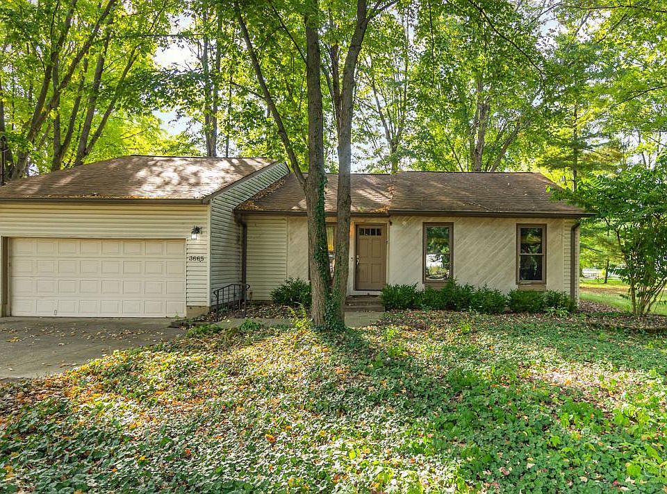 1st image of 3665 Oakwood Dr