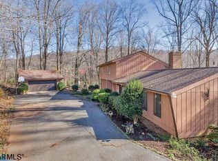 610 Marshall Ct, Charlottesville, VA 22902