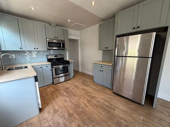 1177 Florence St — Photo 9