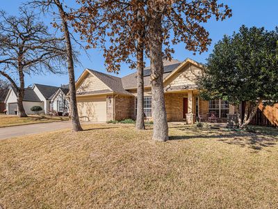 813 Royal Oak Ln, Burleson, TX, 76028