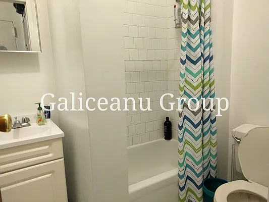 Rented by Lexington Real Estate Group | media 31