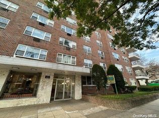89-00 170th St #4L, Queens, NY 11432