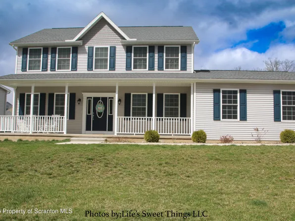 525 Poppy Ln, Pittston, PA 18641