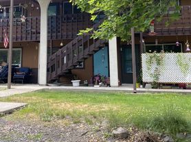 Lincoln Terrace, 1 bed 1 bath