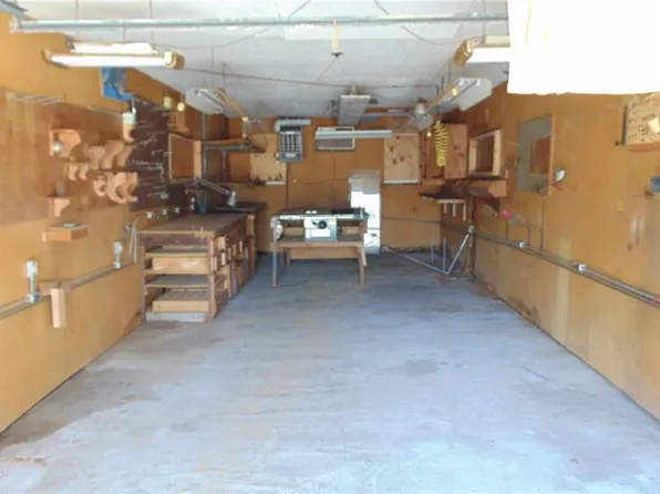 4052 S Minnie St, Kansas City, KS 66103