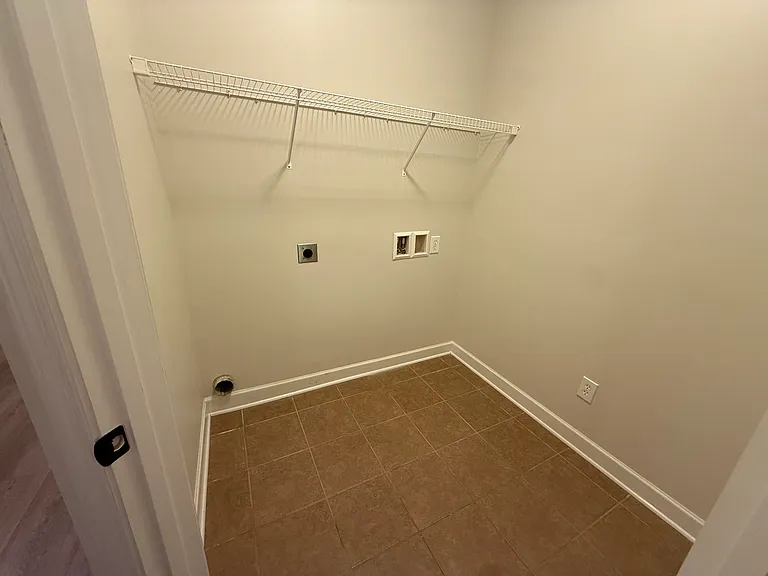 1828 Rushing Wood Dr NW — Photo 11