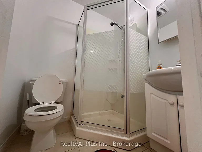 182 Boulton Ave — Photo 8