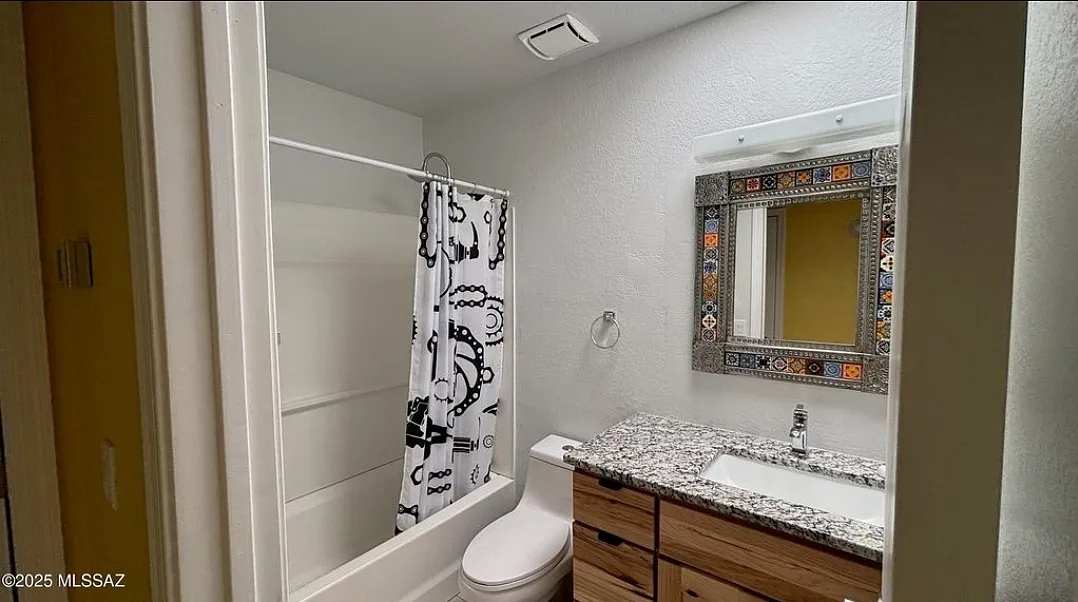 2 bed, 1021 sqft, $2,000 — Photo 2
