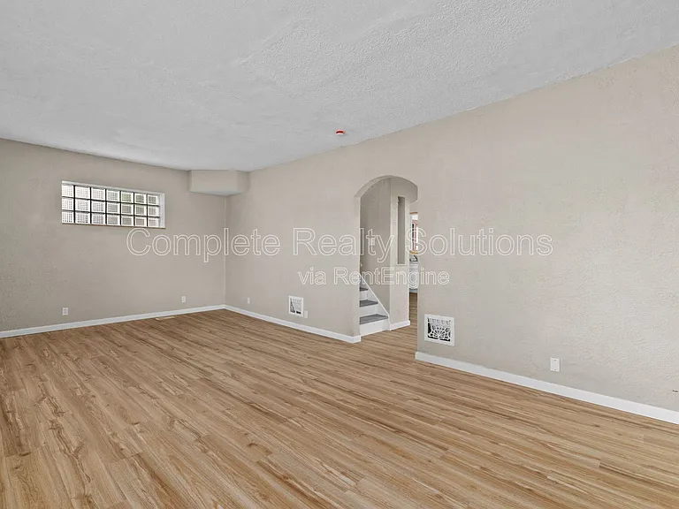 7109 Eugene Ave — Photo 11