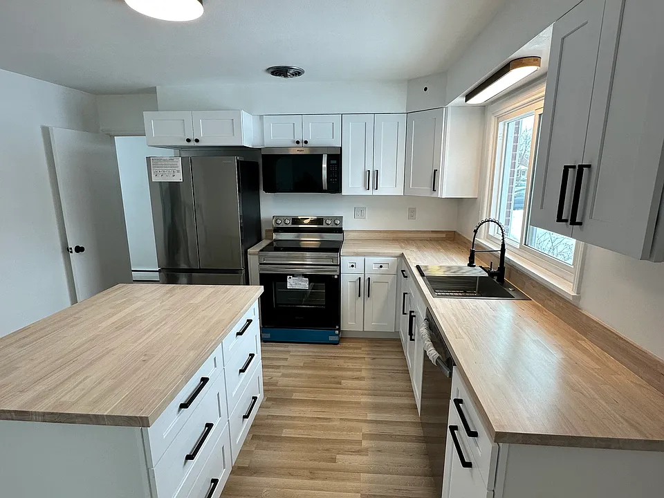 628-632 N 6th Ave #628