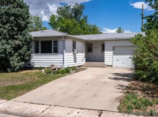 200 Carroll Ave, Cheyenne, WY 82009