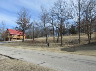 Crown Rd, Diamond City, AR 72630