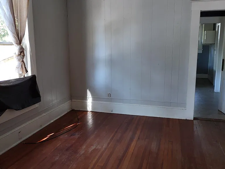 660 Merrick St — Photo 11