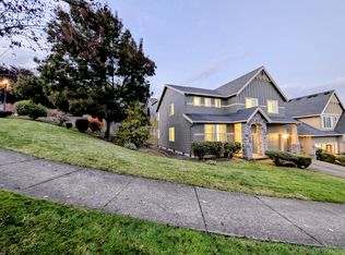 15959 SE Chelsea Morning Dr, Happy Valley, OR 97086