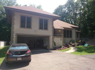 7 Hackensack Ter, Chestnut Hill, MA 02467