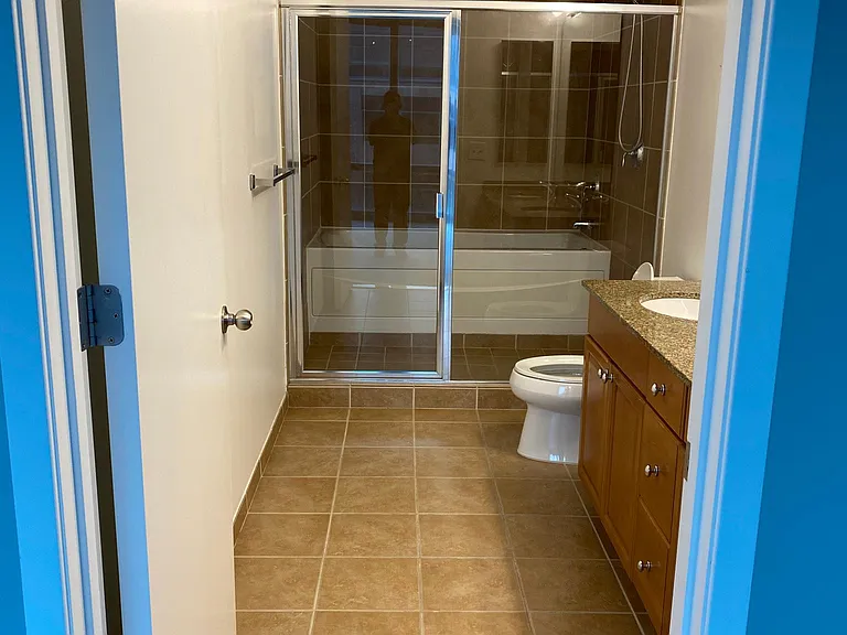 3670 Woodward Ave #507 — Photo 30