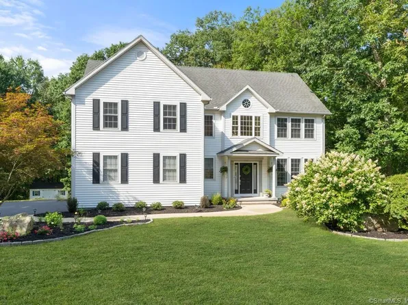 110 Amanda Drive, Manchester, CT 06040