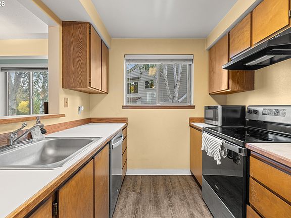 5th image of 9912 SW Trapper Ter