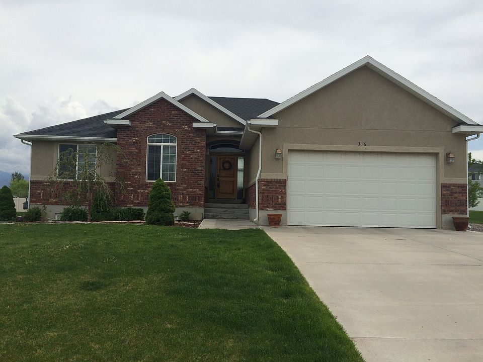 1st image of 316 E Legrand Dr