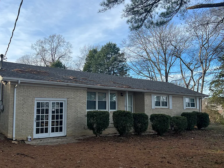 1710 Slaughter Rd — Photo 15