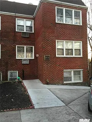 Rented by Prime Realty | media 1