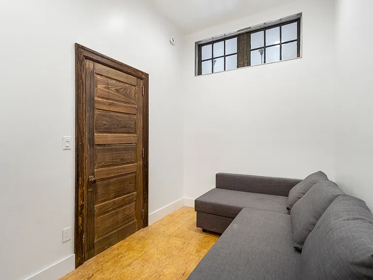 2020 E Fletcher St #1&2 — Photo 37