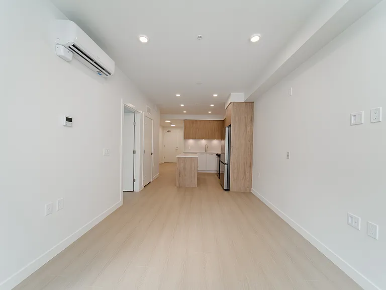 82 1st St #210 — Photo 16