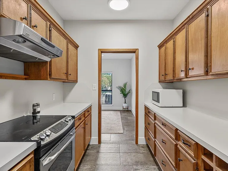 116 Lei Ct — Photo 12