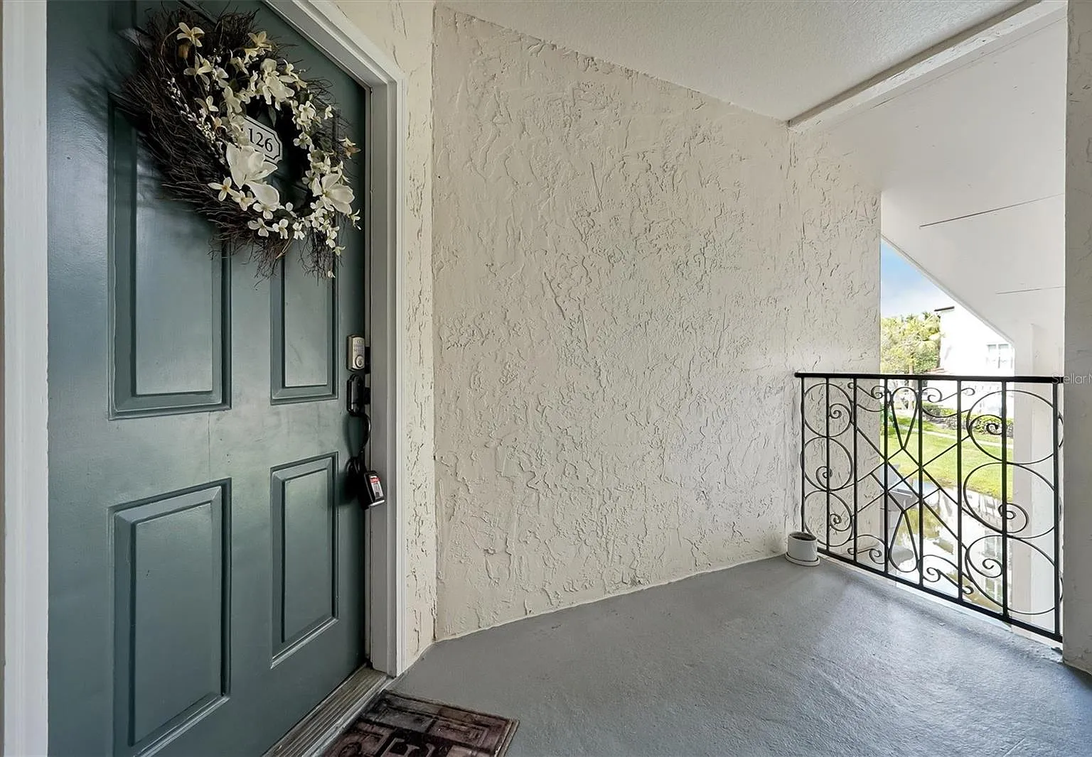 2 bed, 2.0 bath, 1028 sqft, $1,600 — Photo 1