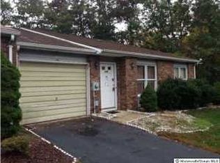 222 Cloverdale Dr, Lakewood, NJ 08701