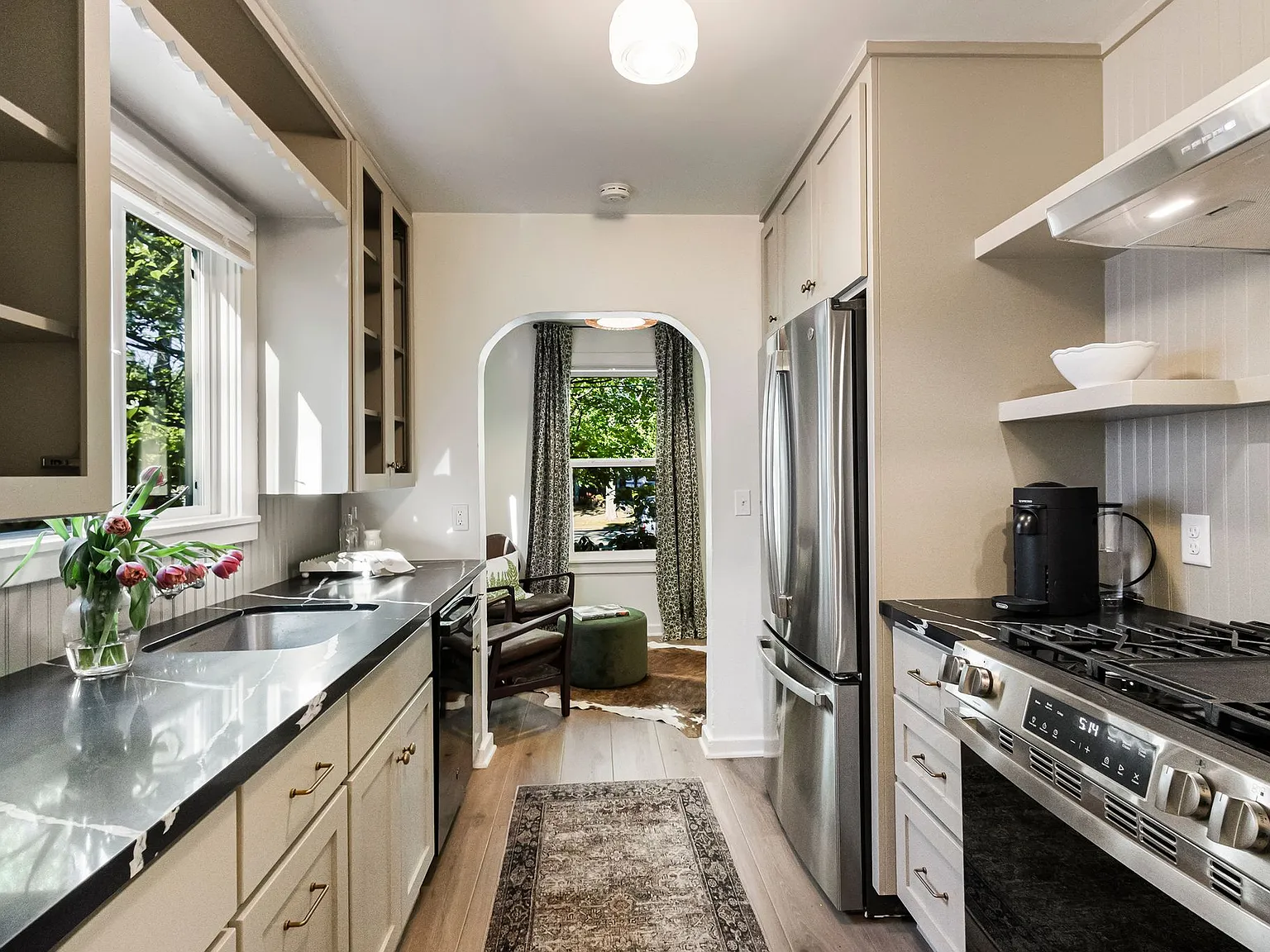 1205 Laburnum Ave — Photo 3