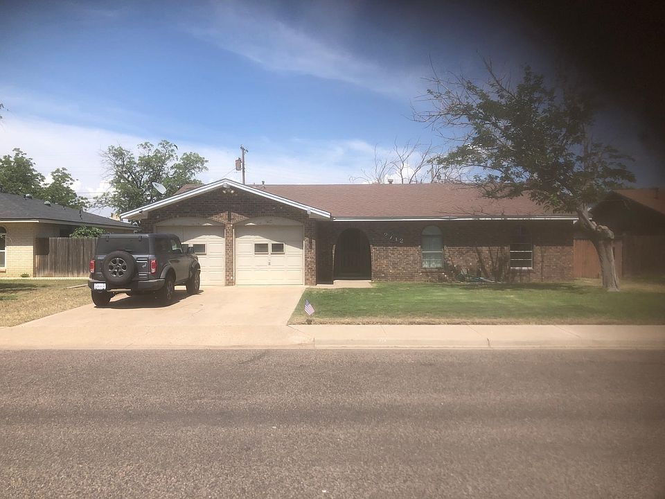 1st image of 2712 Byron Ave