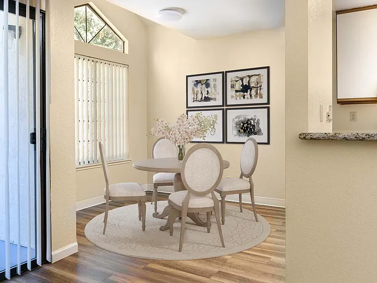 Dry Creek Apartments — Photo 40
