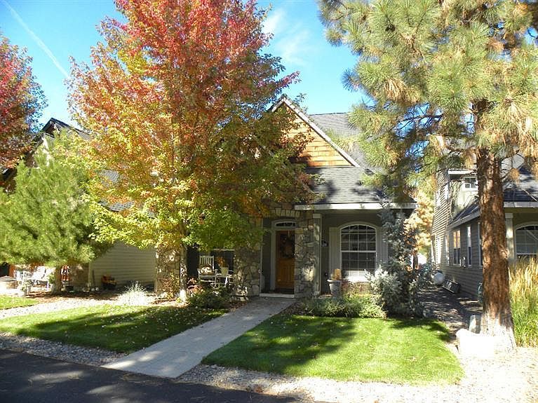 1st image of 926 E Timber Pine Dr